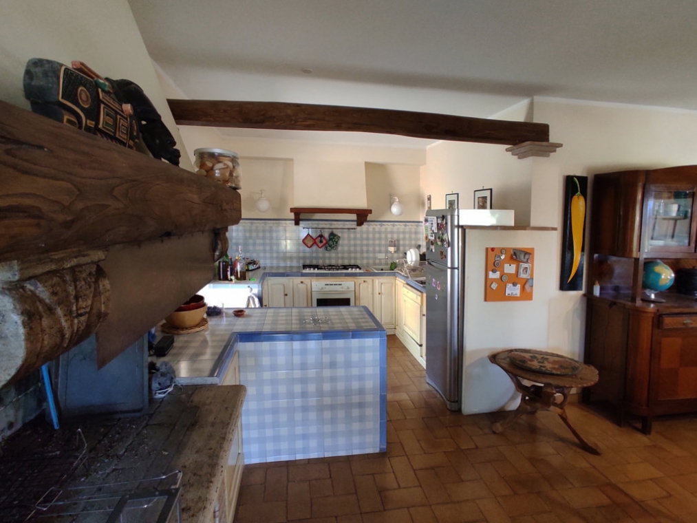 13 cucina due_20210722_123442 (FILEminimizer).jpg
